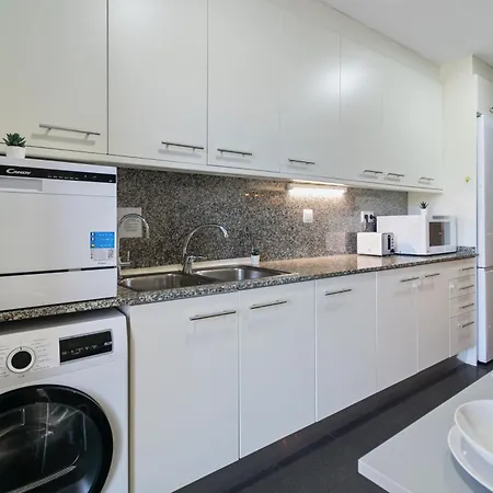 Campsite Fira Gran Via 2 - Private In A Shared - Privadas En Compartido