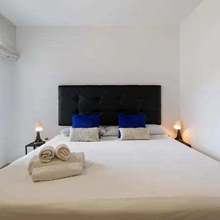 Fira Gran Via 2 - Private In A Shared - Privadas En Compartido * L'Hospitalet de Llobregat